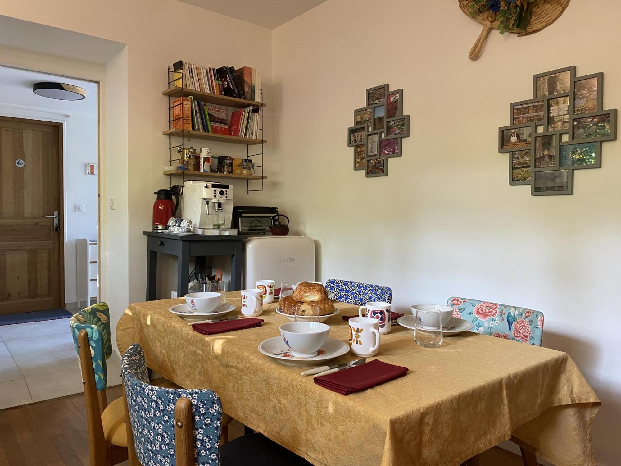 Les Cabanons Bed and Breakfast Dardilly Εξωτερικό φωτογραφία